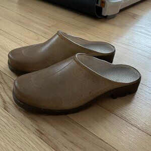 Plasticana French Recycled Hemp Mules - Sepia